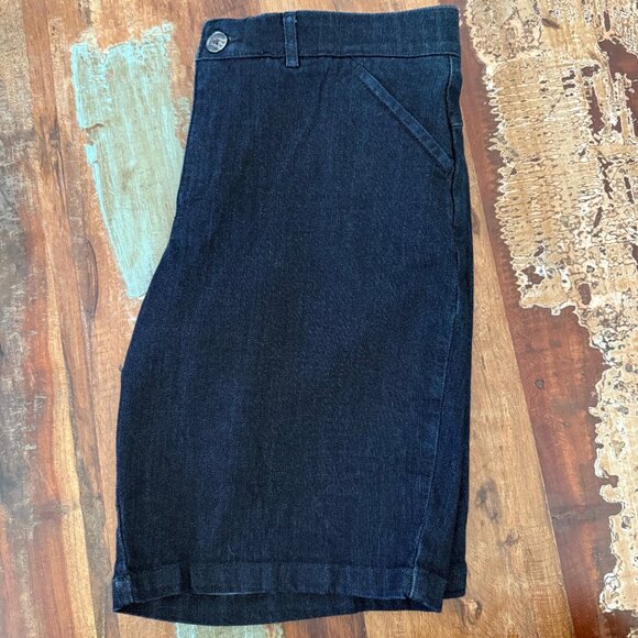 Lee Total Freedom‎ Dark Denim Stretchy Shorts Size 10 - Picture 4 of 6